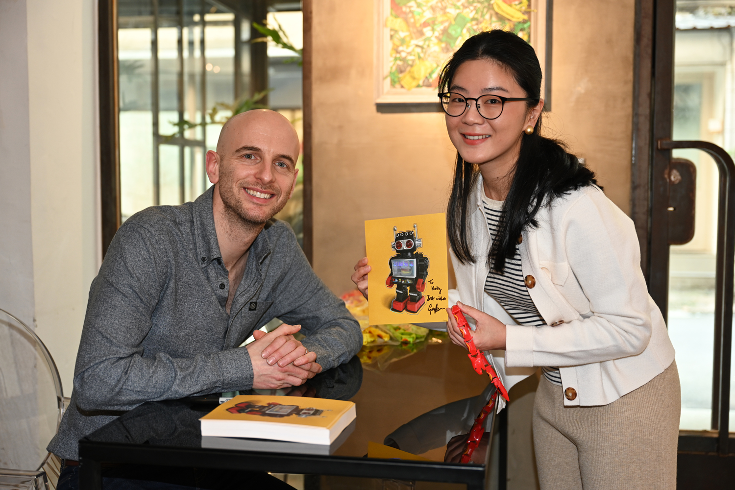 Gary Armer Artist Signing at Exhibition Taipei